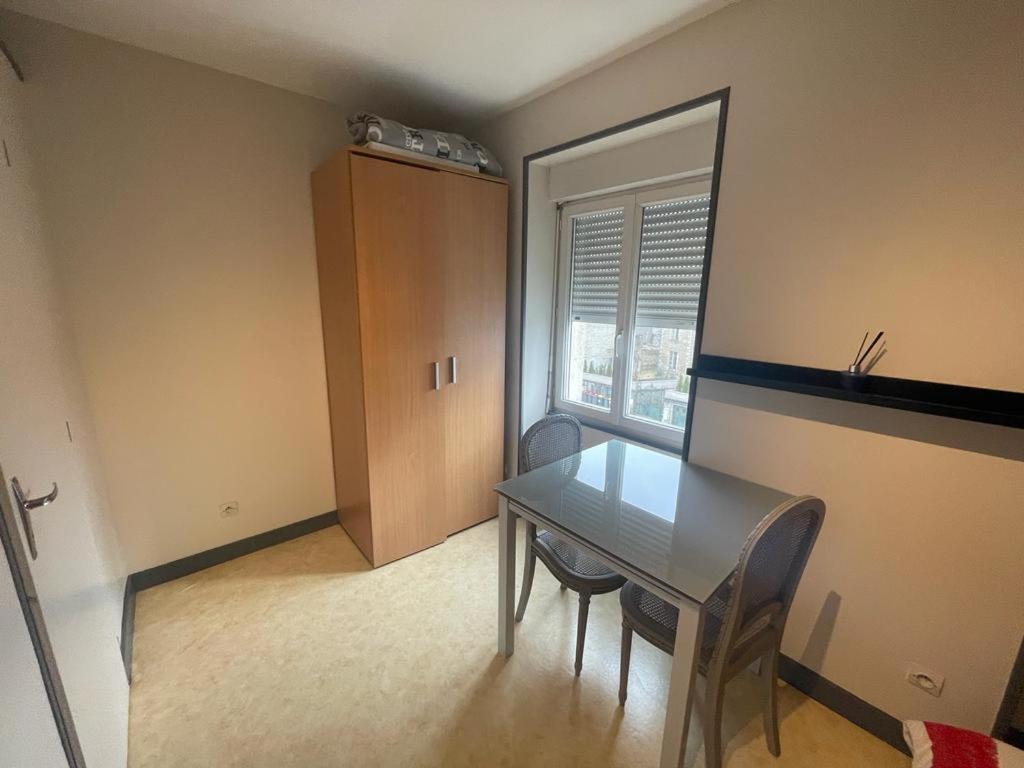 Ferienwohnung Studio Agreable Et Lumineux Niort Exterior foto